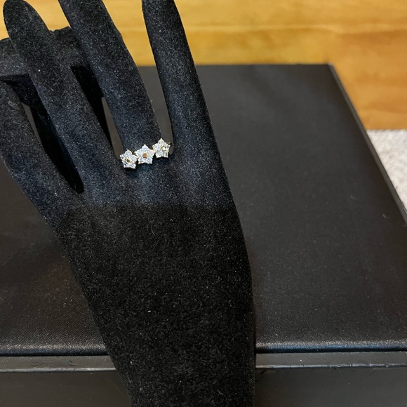 14K Yellow Gold Plated Rhinestone 3 Star Ring - Picture 5 of 7